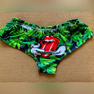 Stoner Booty Shorts